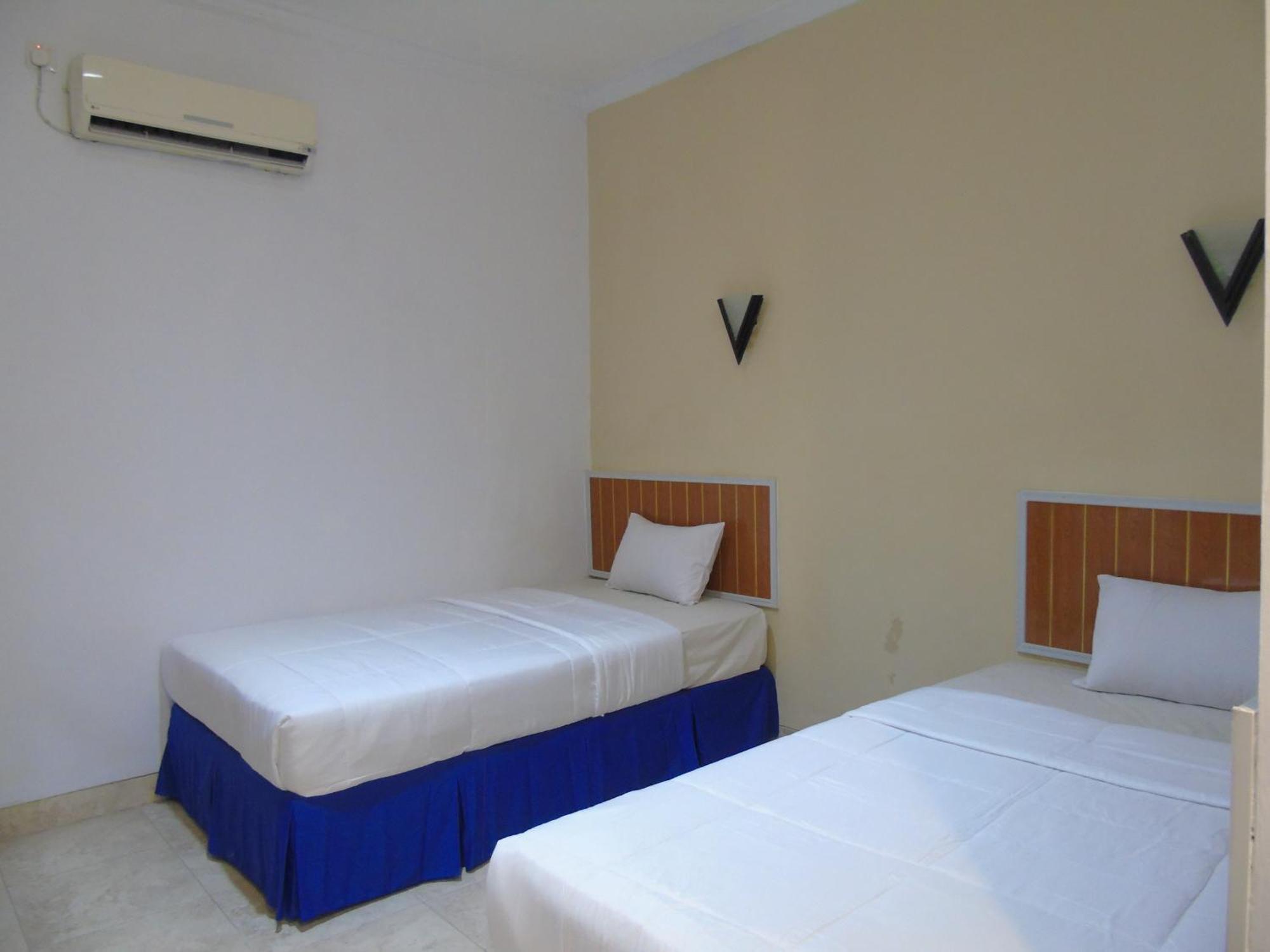 Hotel Permata Zamrud Cirebon Pokój zdjęcie